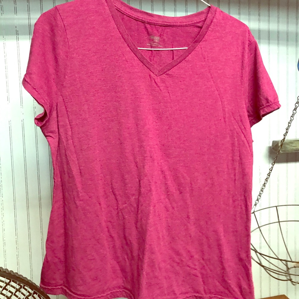 Rasberry tshirt